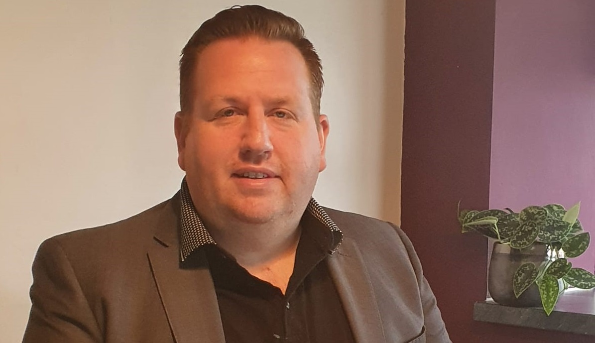 Lester Bowers - Marketing Manager, Prohms