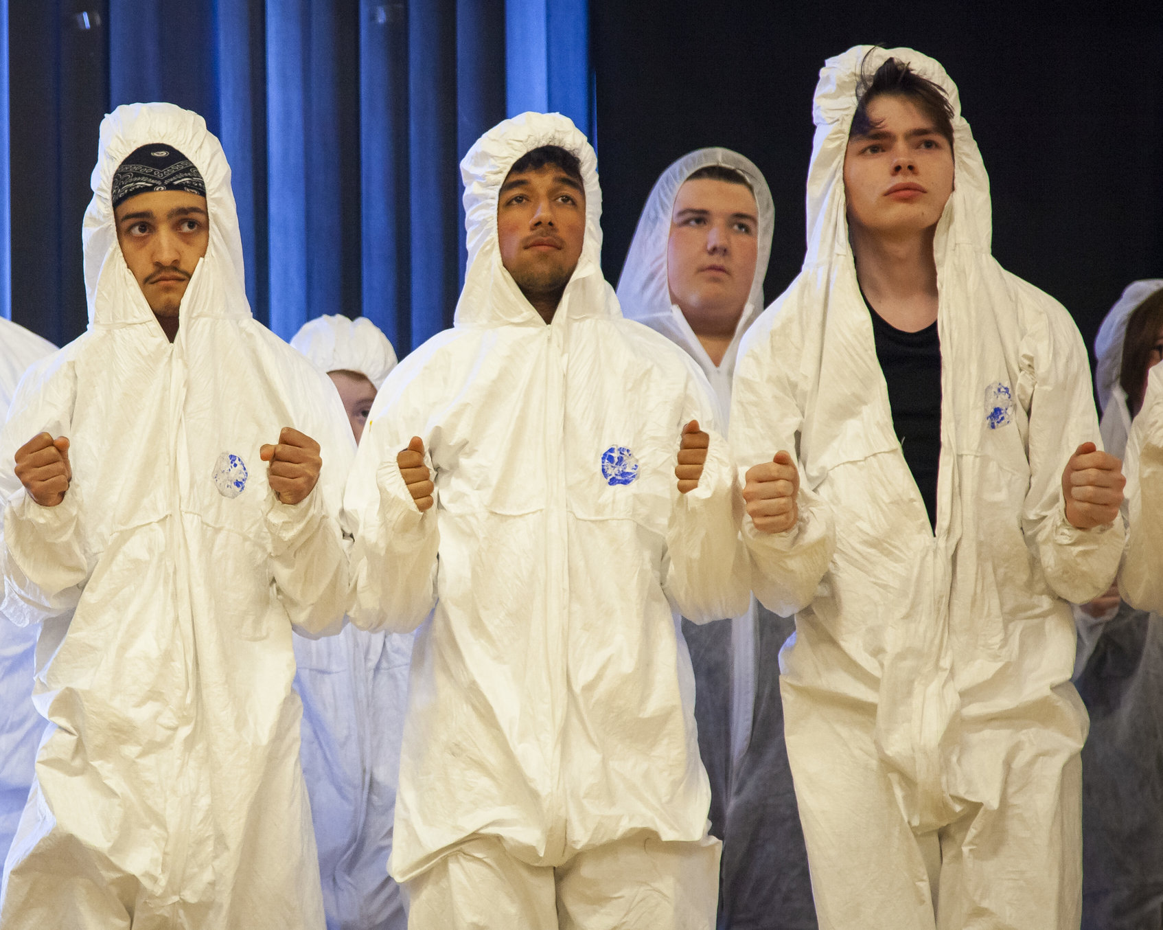 rsz_students_performing_last_year’s_‘knife_crime’_performance
