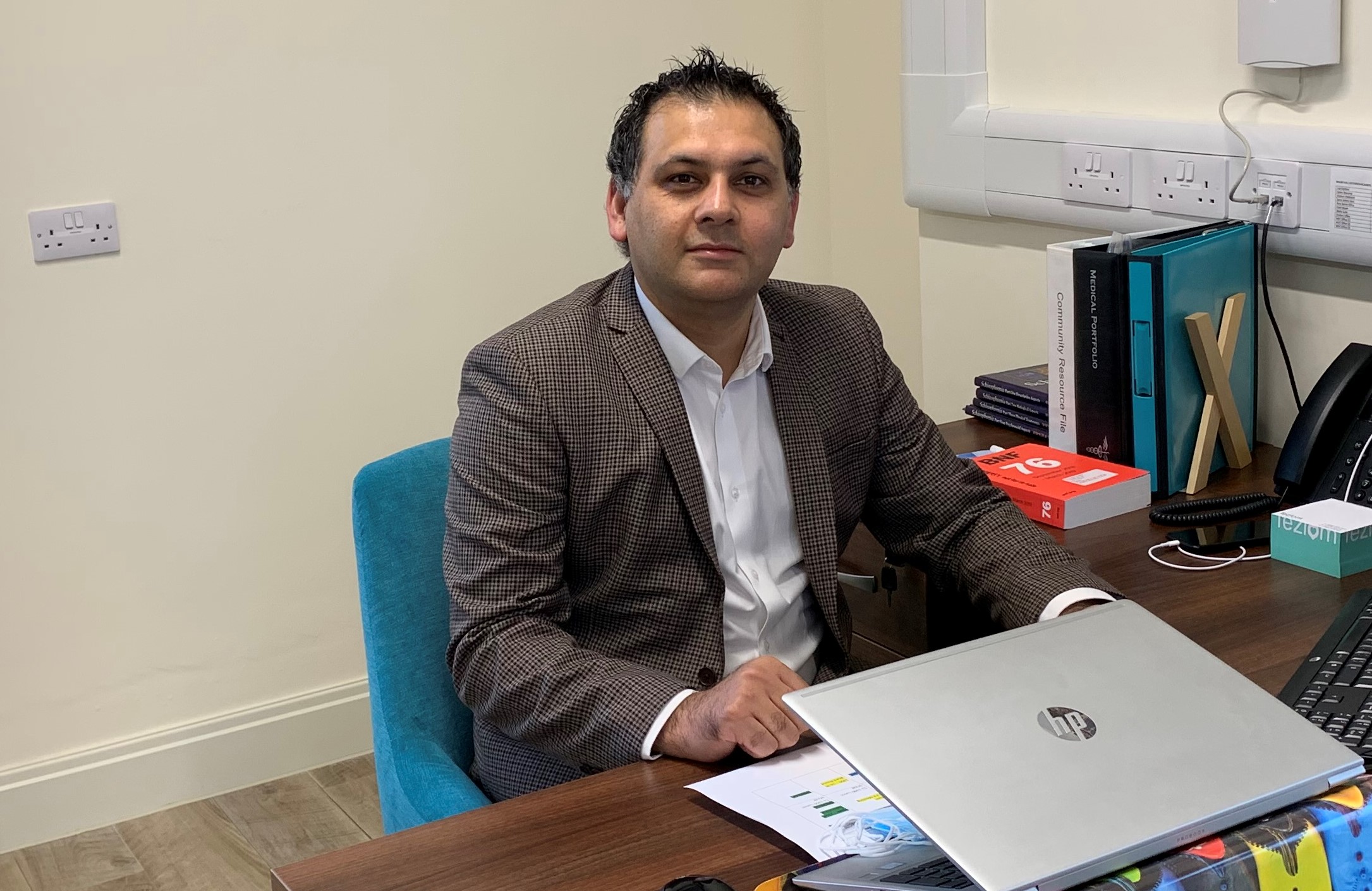 Dr Adnan