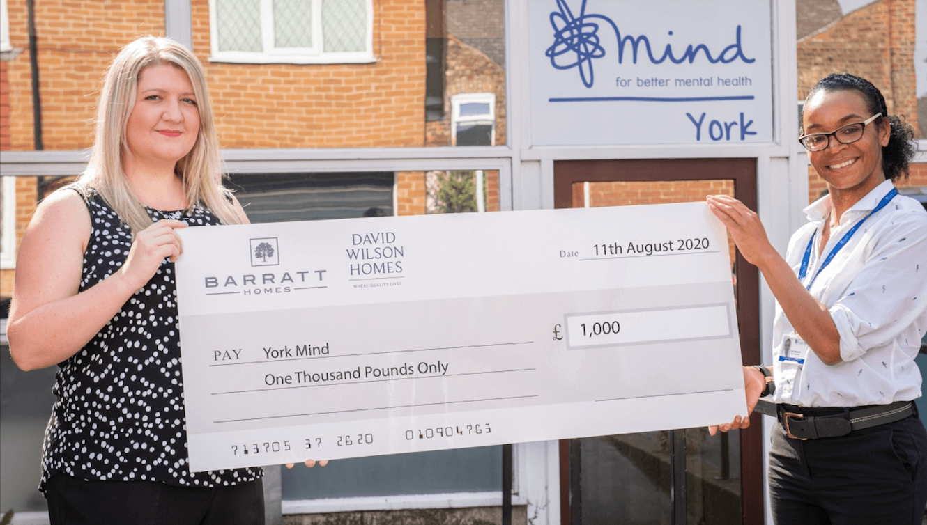 Nicola Wilson Barratt and York Mind Head of Operations Bev Benjamin  (1)-5877401b