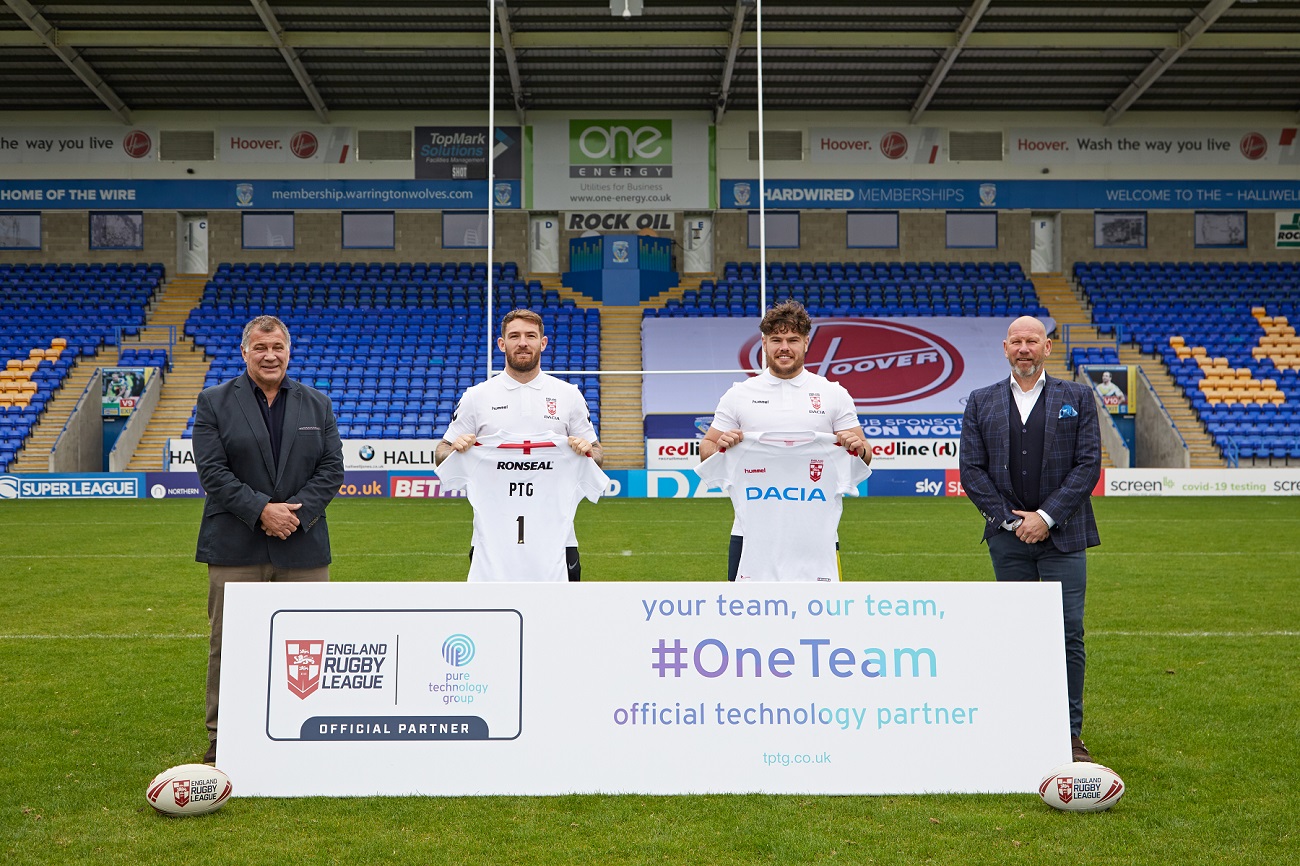 Far left is England Head Coach Shaun Wane - and far right is PTG Group's CEO Stephen O'Brien-7d1a9f84