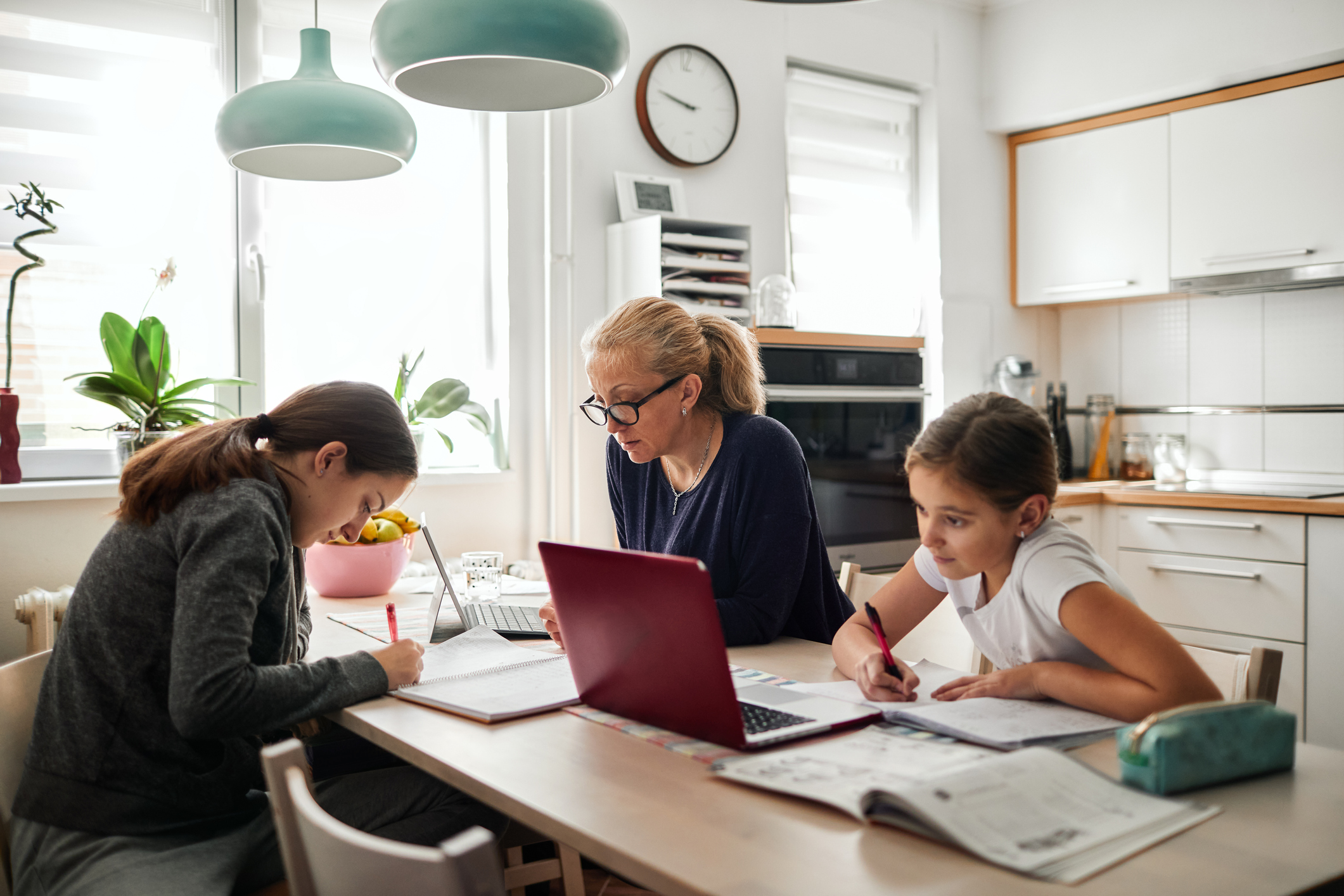 Home working distractions-c7ab7e59