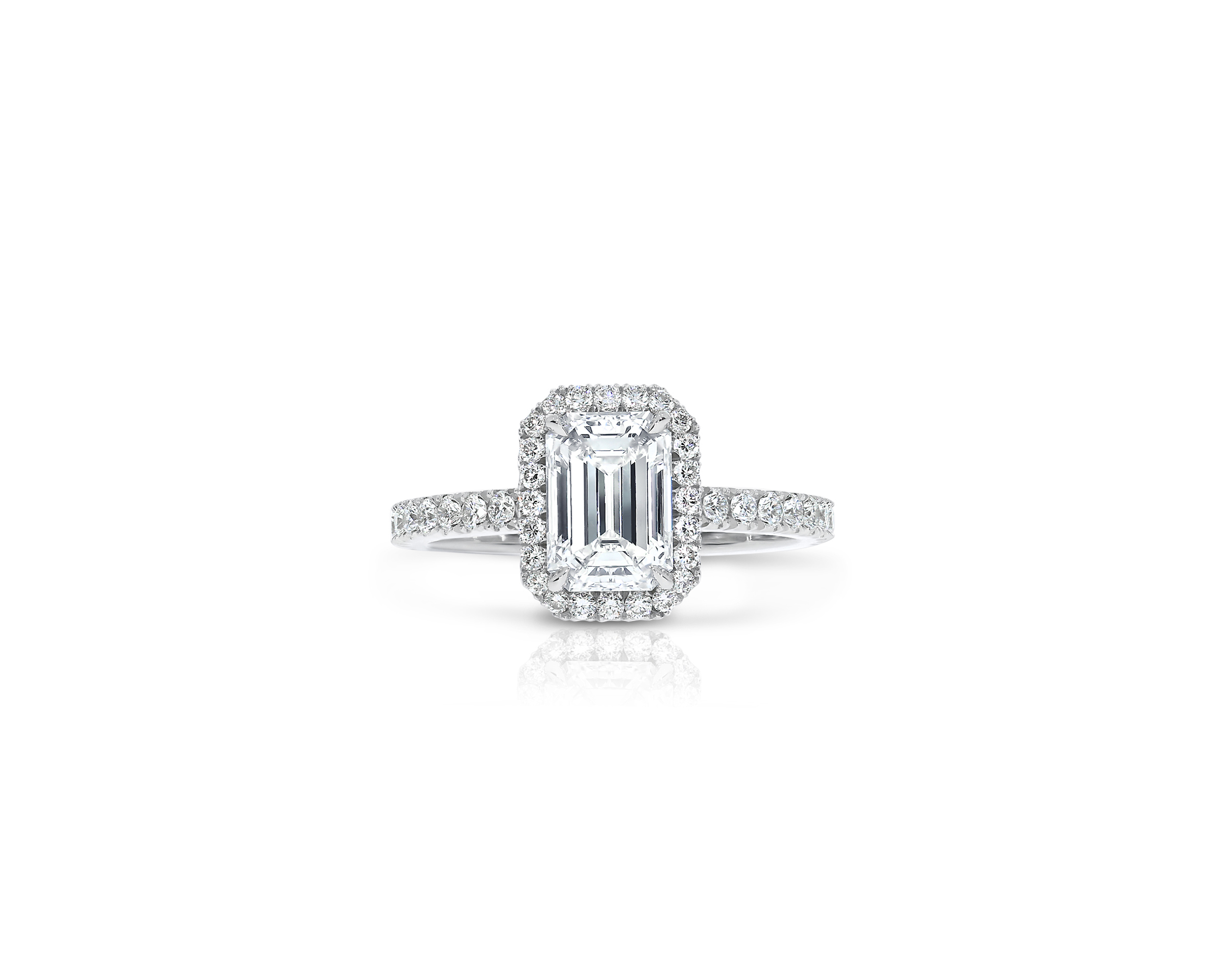 versa-scallop-set-emerald-cut-diamond-halo-engagement-ring-front-view-dd369970
