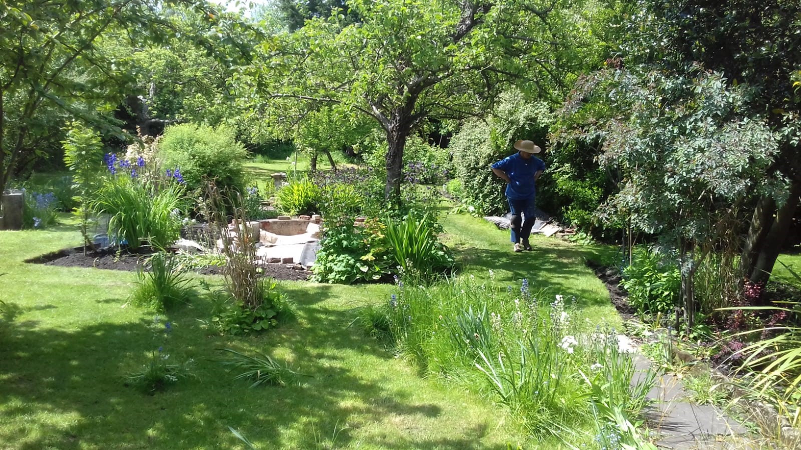Beverley Minster Secret Garden-6edf3b1c