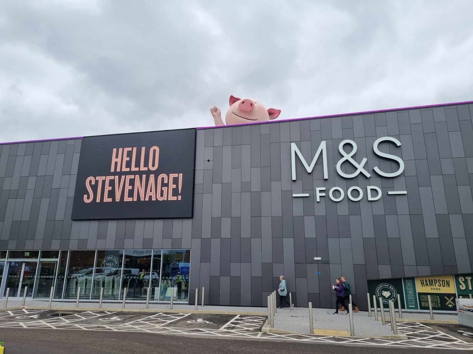 M&S Stevenage store now open with signage by Widd Signs-e85bcd67