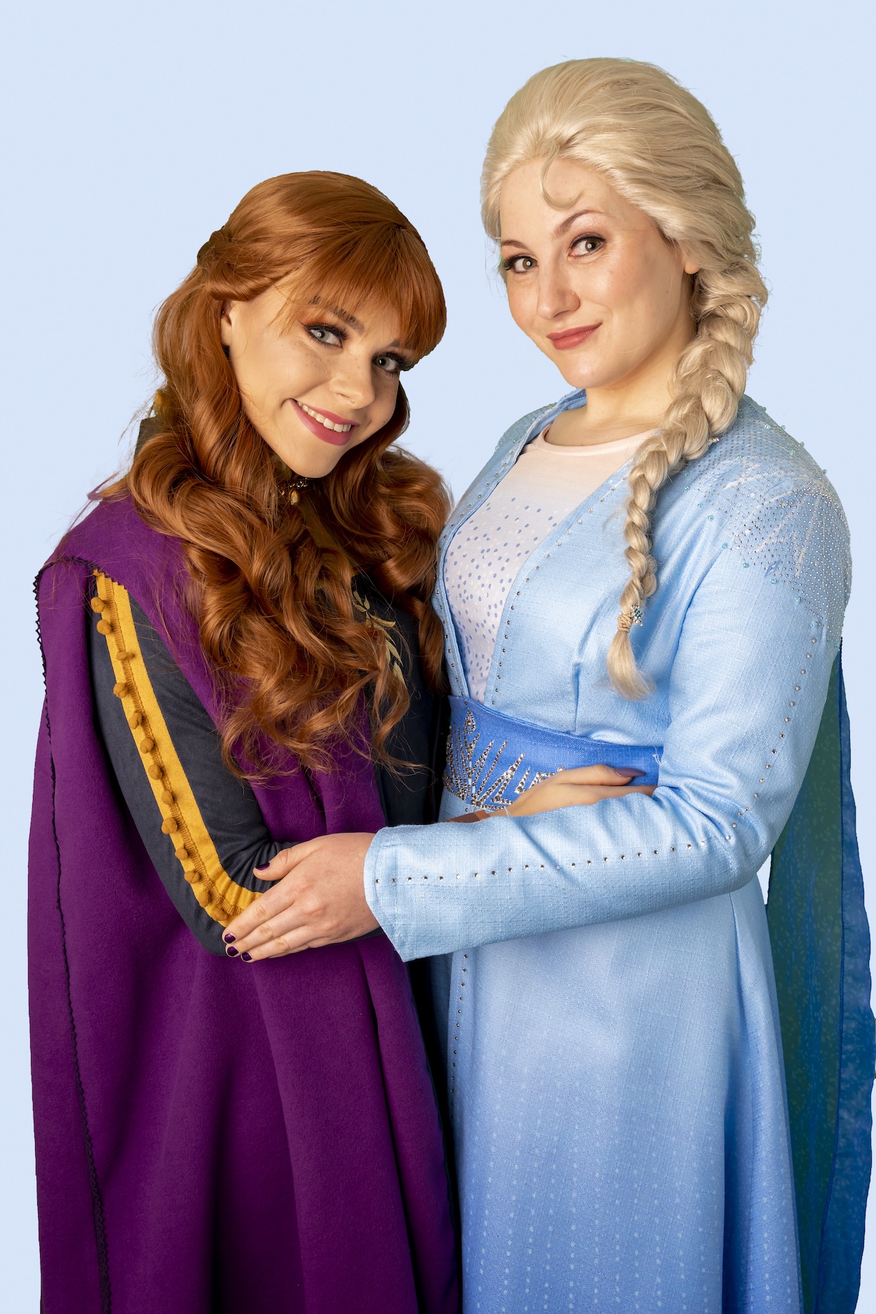 Anna & Elsa (1)-3d0f6e6e
