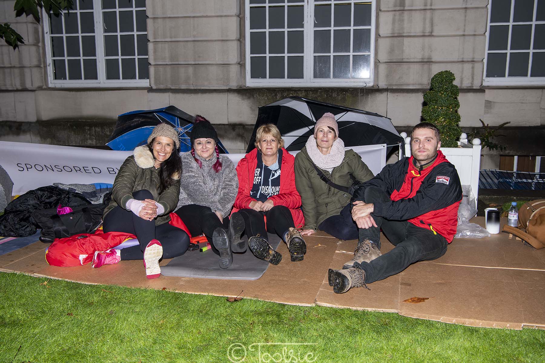 Simon on the Streets Big Sleepout photo by Sam Toolsie