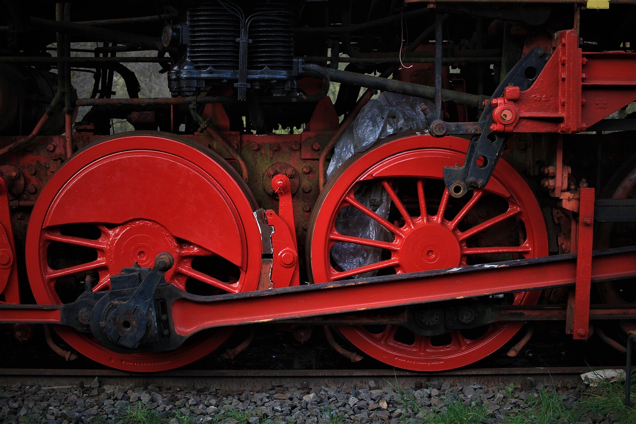 railroad-5022706_1280
