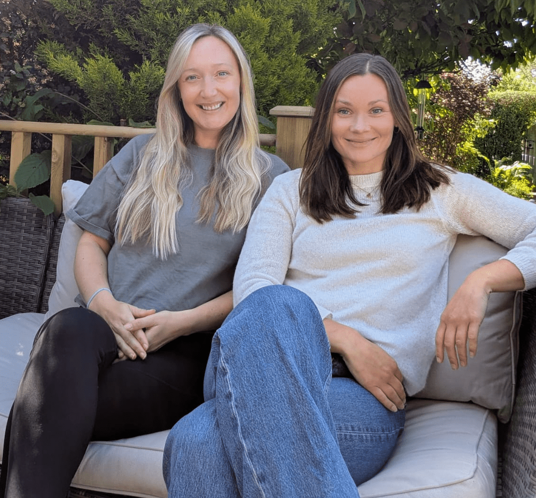 (l-r) Hannah Thomson and Hanna Pumfrey, founders of Life Postpartum-min